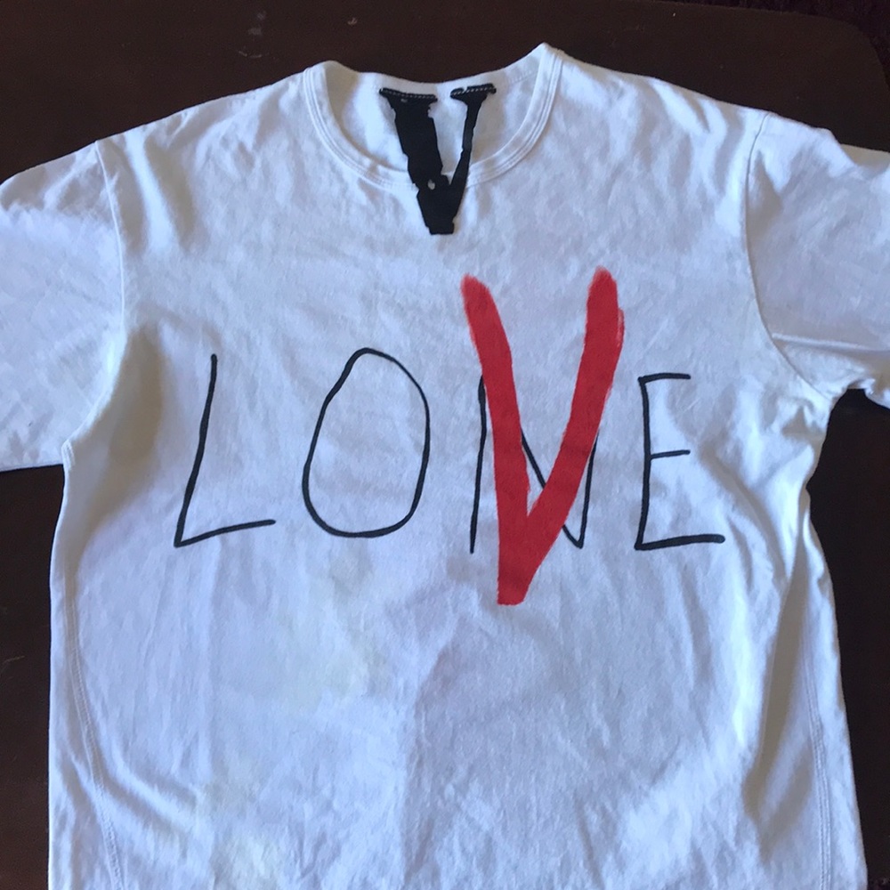 Vlone love tee